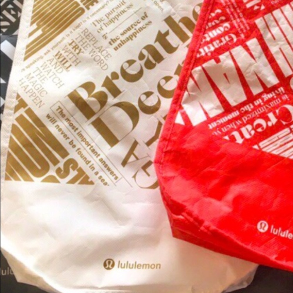 White Lululemon bag